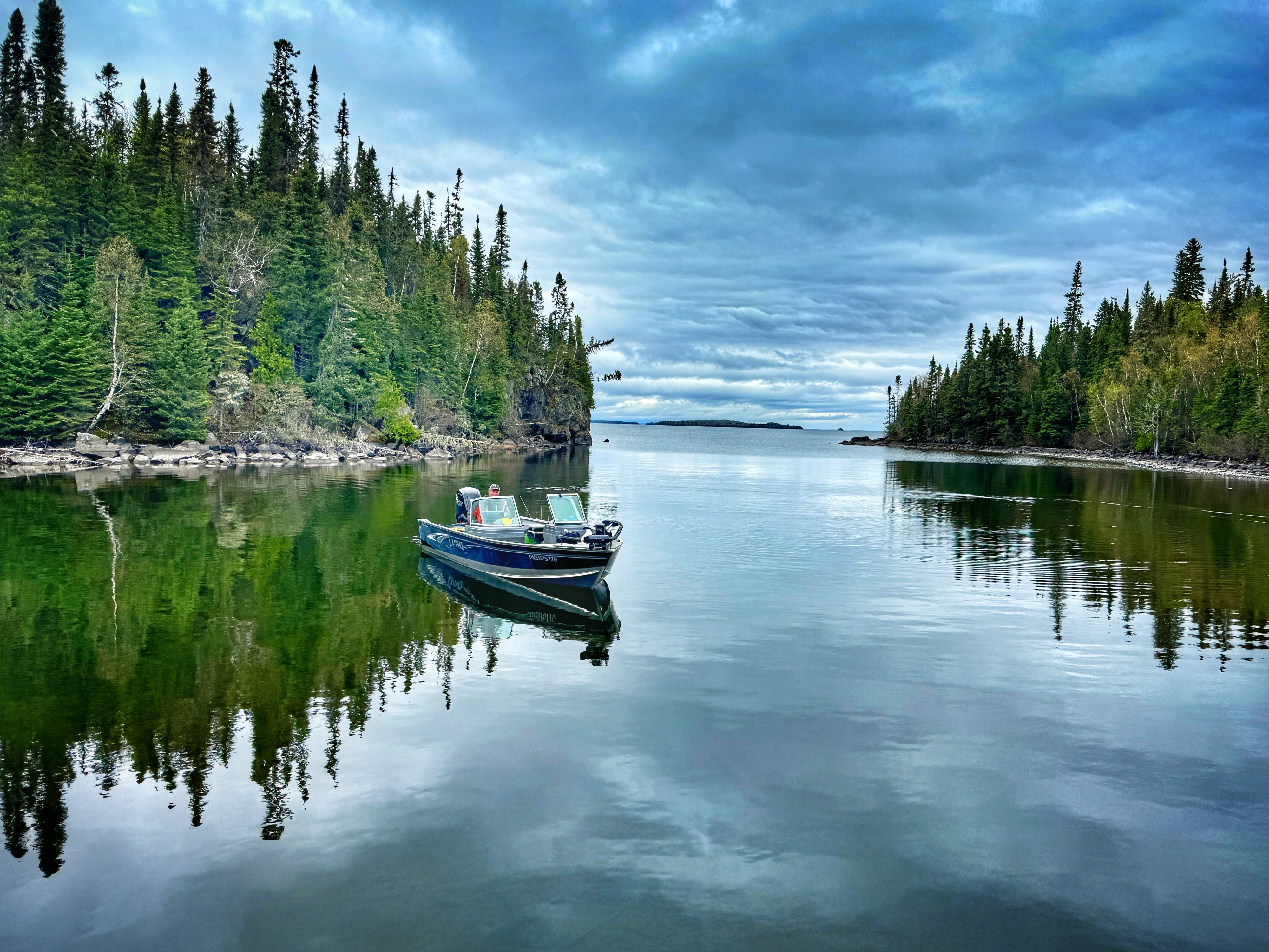 Multi-Species Fishing in Northern Ontario: Pike, Brook Trout, and Unforgettable Memories